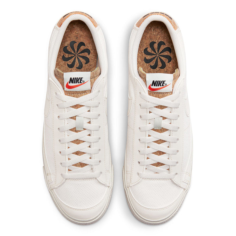Nike Men's Blazer Low '77 Premium