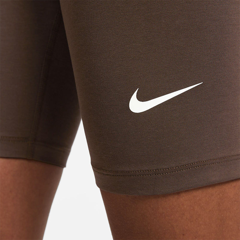 Nike Women's Sportswear Classics High-Waisted 8