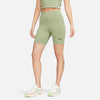 Nike Women's Sportswear Classics High-Waisted 8" Biker Shorts