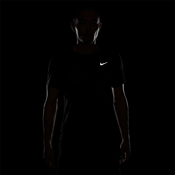 Nike Men's Dri Fit UV Miler Short-Sleeve Running Top