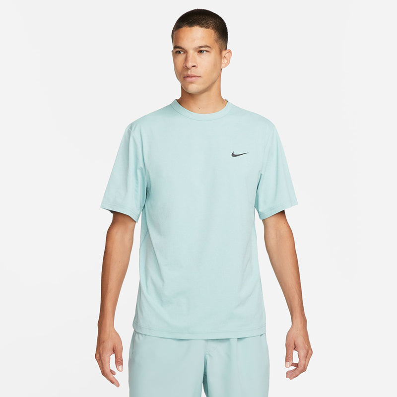 Nike Men's Dri-Fit UV Hyverse Short-Sleeve Fitness Top