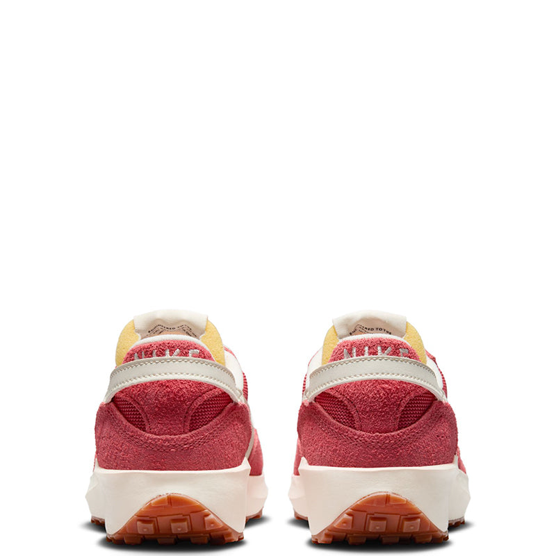 Nike Women's Waffle Debut Vintage