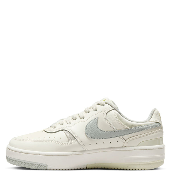 Nike Women's Gamma Force