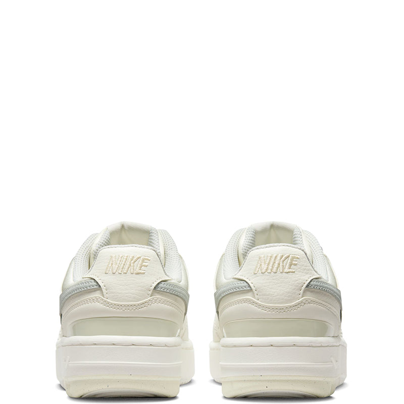 Nike Women's Gamma Force