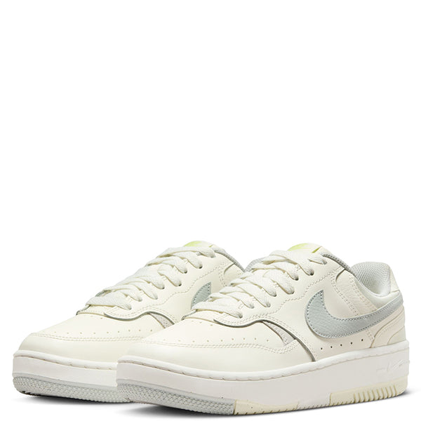 Nike Women's Gamma Force