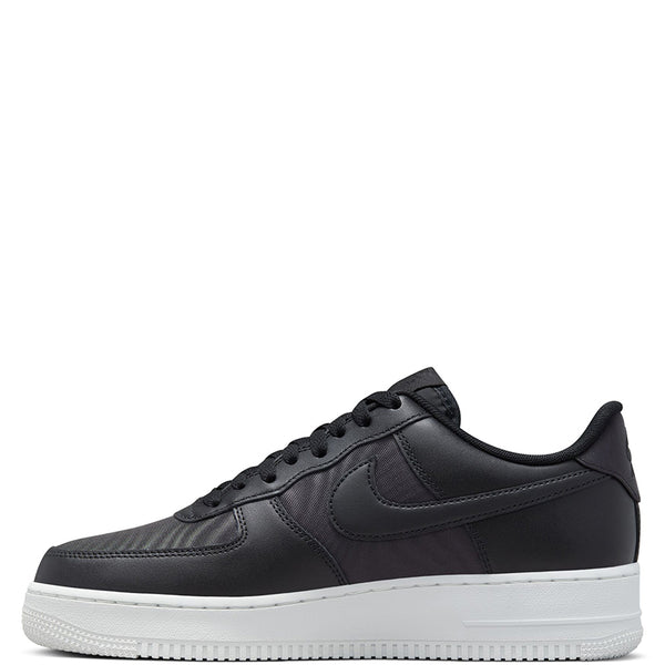 Nike Men's Air Force 1 '07 LV8
