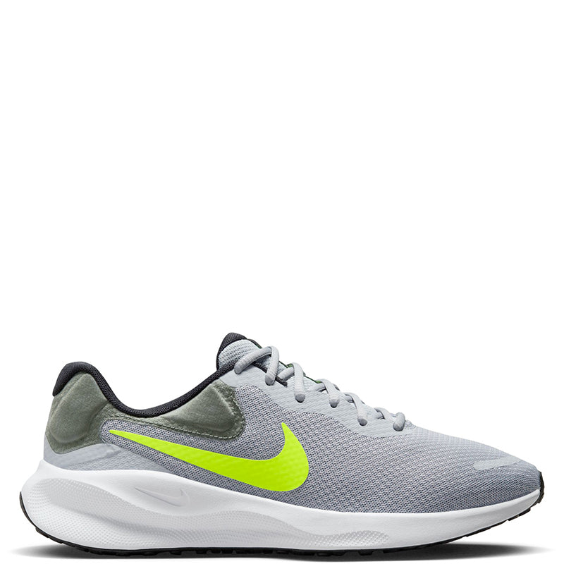 Nike Men's Revolution 7