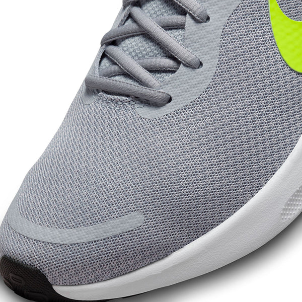 Nike Men's Revolution 7