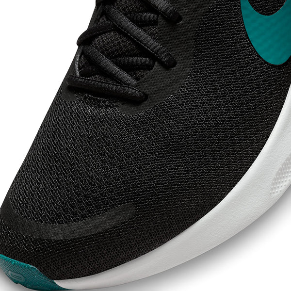 Nike Men's Revolution 7