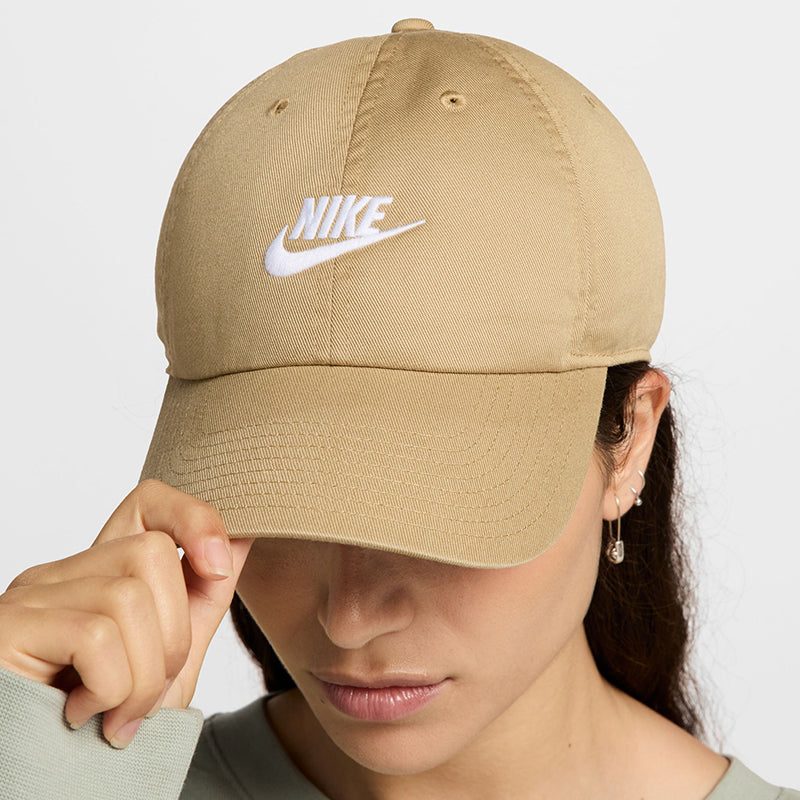 Nike Unisex Club Unstructured Futura Wash Cap