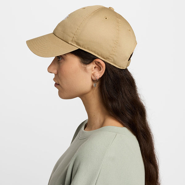Nike Unisex Club Unstructured Futura Wash Cap