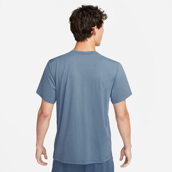 Nike Men's Dri-Fit Hyverse Studio '72 UV Short-Sleeve Fitness Top