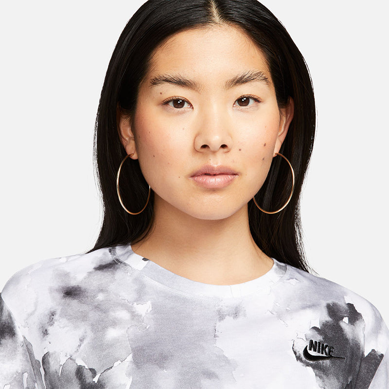 Nike Women's Sportswear Essentials+ T-Shirt