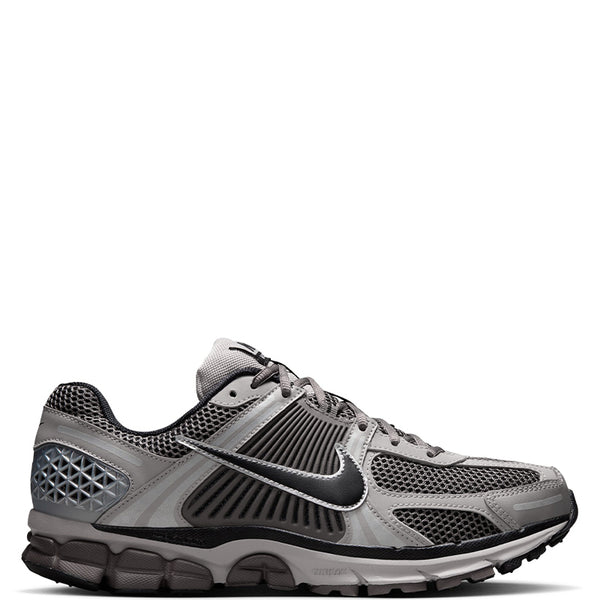 Nike Men's Zoom Vomero 5