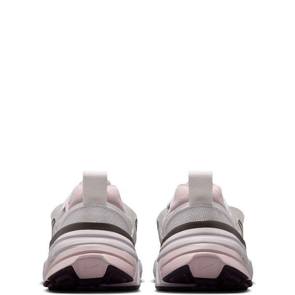 Nike Women's V2k Run