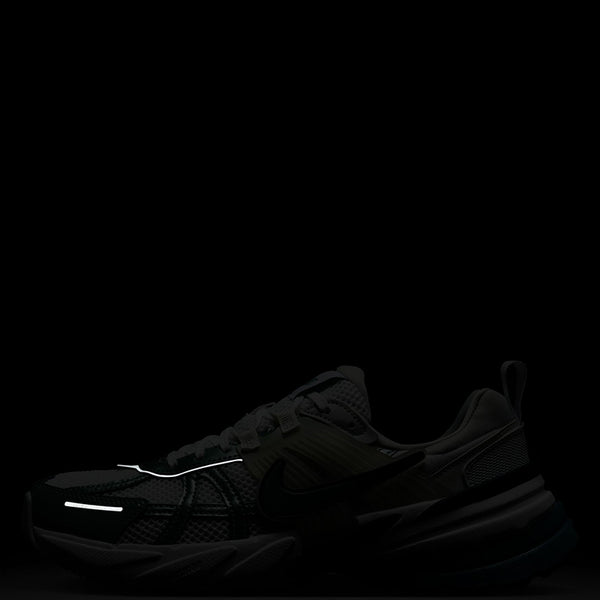 Nike Women's V2k Run