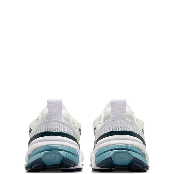 Nike Women's V2k Run