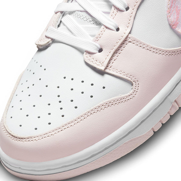 Nike Women's Dunk Low