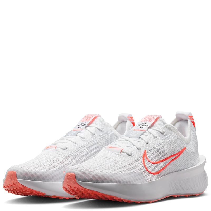 Nike Women's Interact Run