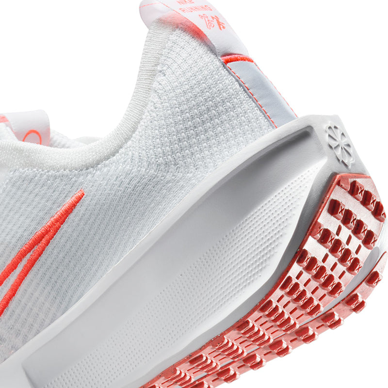 Nike Women's Interact Run