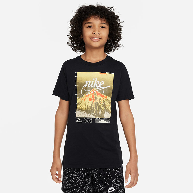 Nike Unisex Sportswear T-Shirt