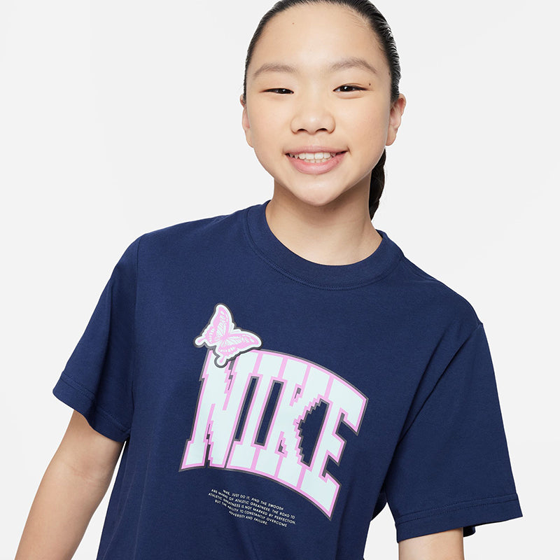 Nike Girl's Sportswear T-Shirt (Big Kid's)