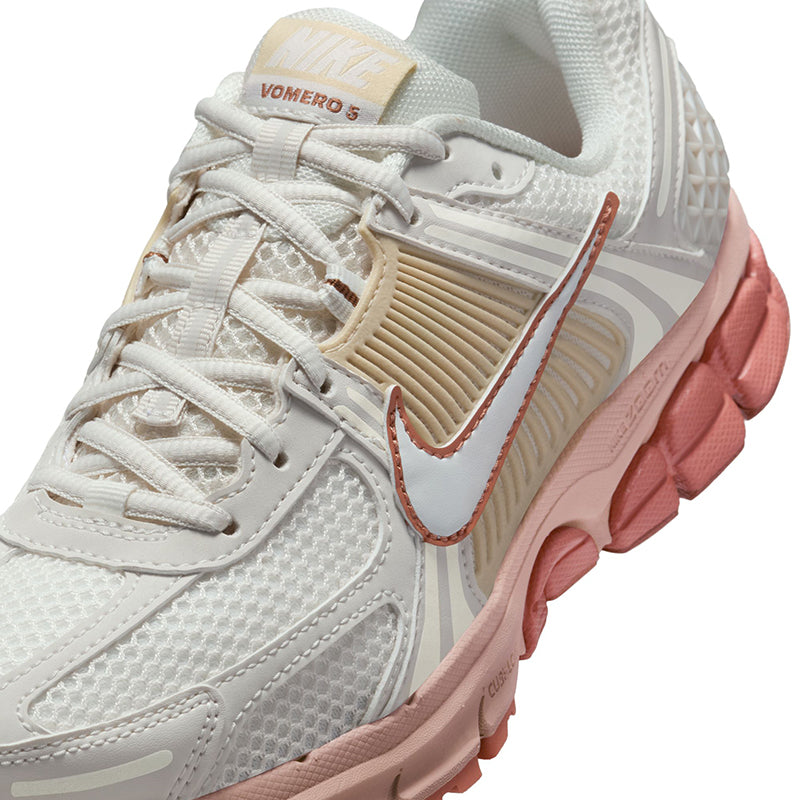 Nike Women's Zoom Vomero 5