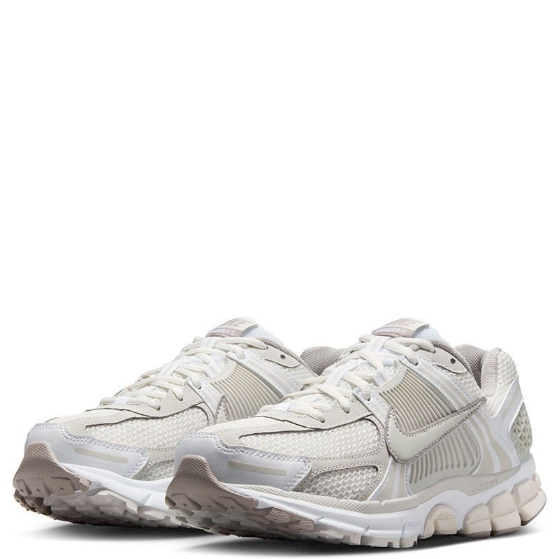 Nike Women's Zoom Vomero 5