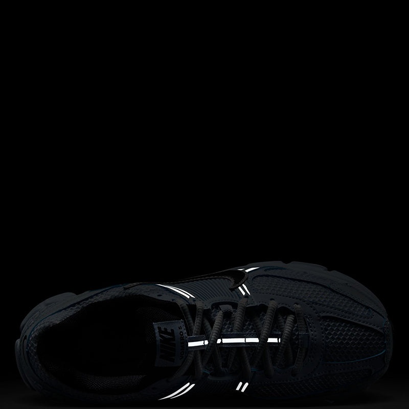 Nike Women's Zoom Vomero 5