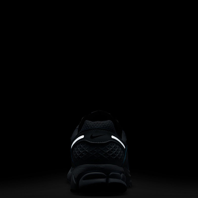 Nike Women's Zoom Vomero 5