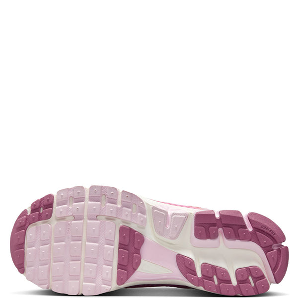 Nike Women's Zoom Vomero 5