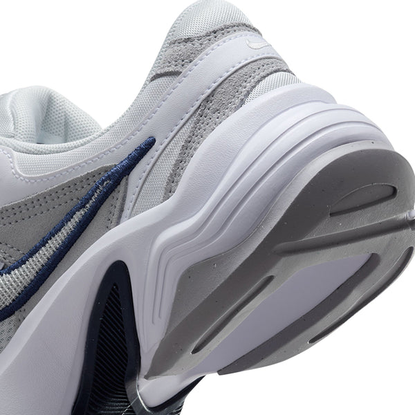 Nike Women's AL8