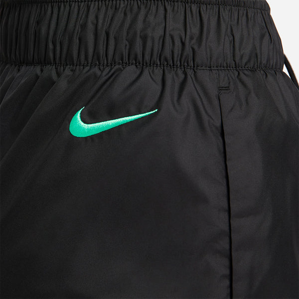 Nike Women's Sportswear Repel Woven Mid-Rise Shorts