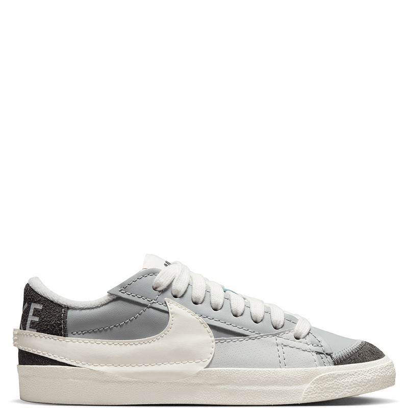 Nike Men's Blazer Low '77 Jumbo SE