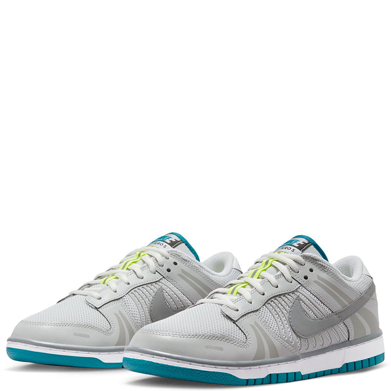 Nike Women's Dunk Low SE