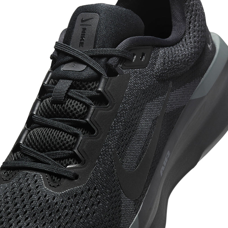 Nike Men's Winflo 11