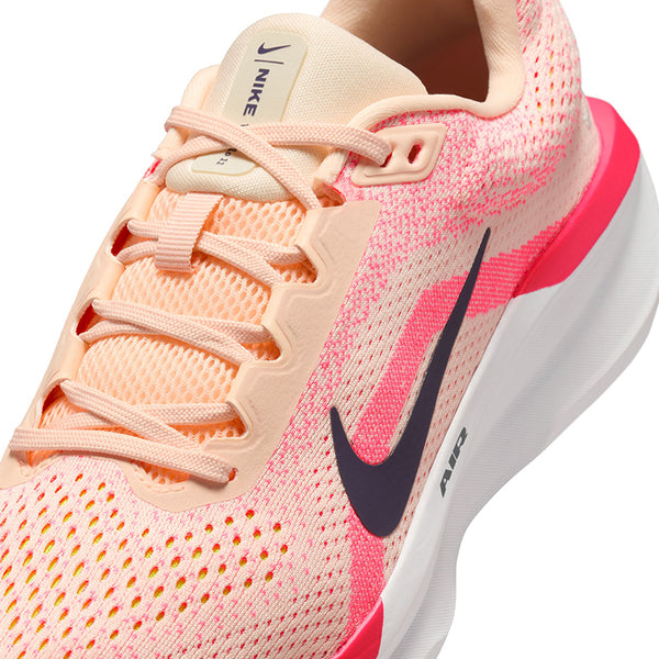Nike Women's Winflo 11