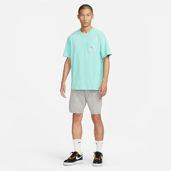 Nike Men's Sportswear Premium Essential Pocket T-Shirt