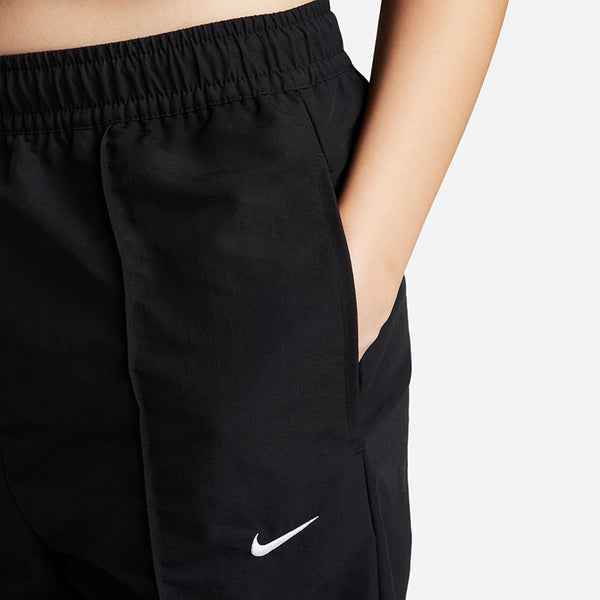 Nike Women's Sportswear Everything Wovens Mid-Rise Open-Hem Pants