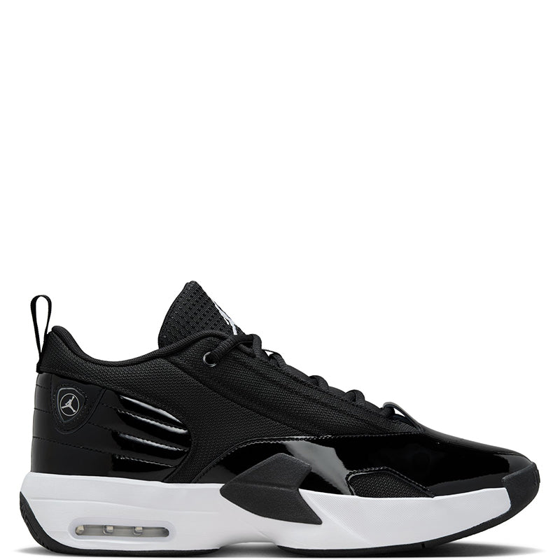 Jordan Men's Max Aura 6