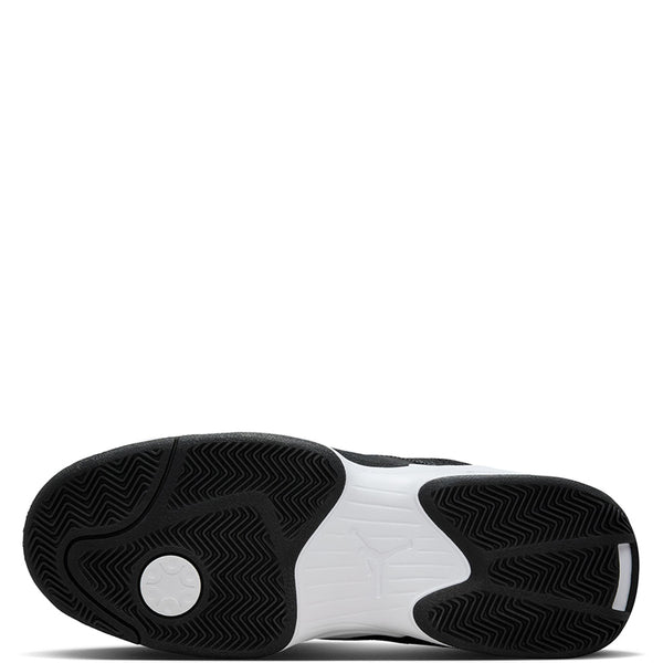 Jordan Men's Max Aura 6