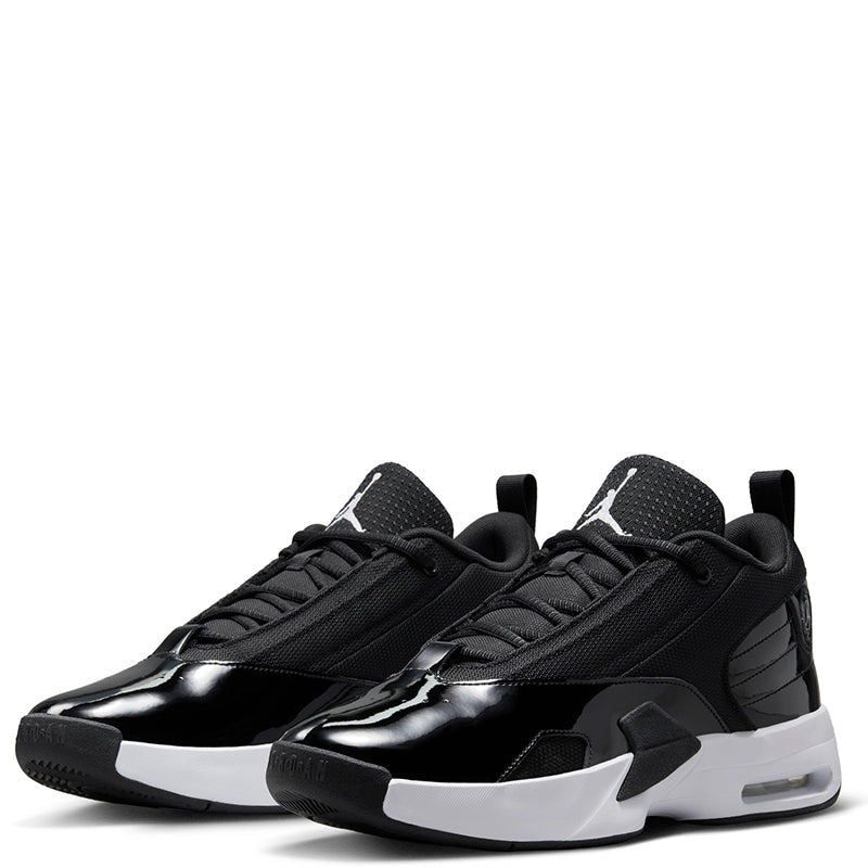 Jordan Men's Max Aura 6
