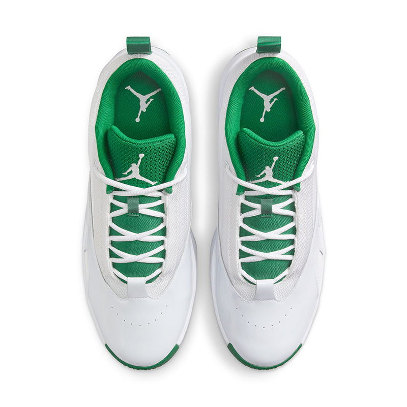 Jordan Men's Max Aura 6