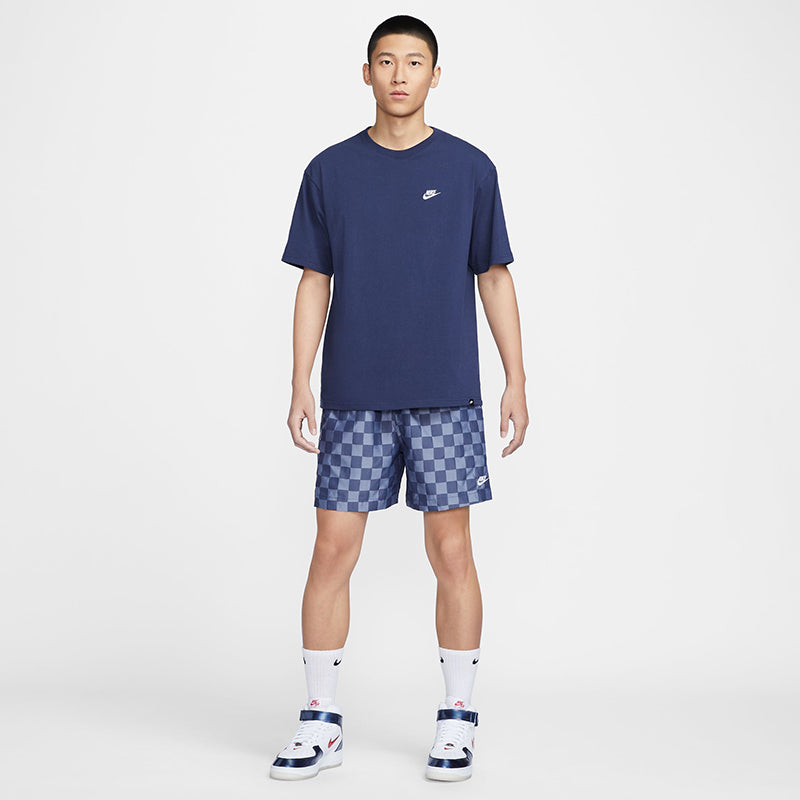 Nike Men's Sportswear Club T-Shirt