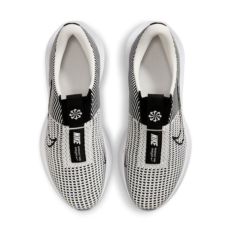Nike Men's Interact Run EasyOn