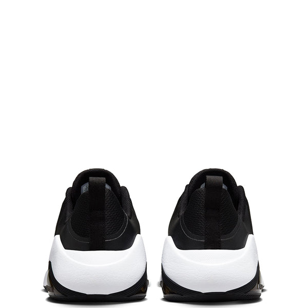 Nike Women's Bella 7