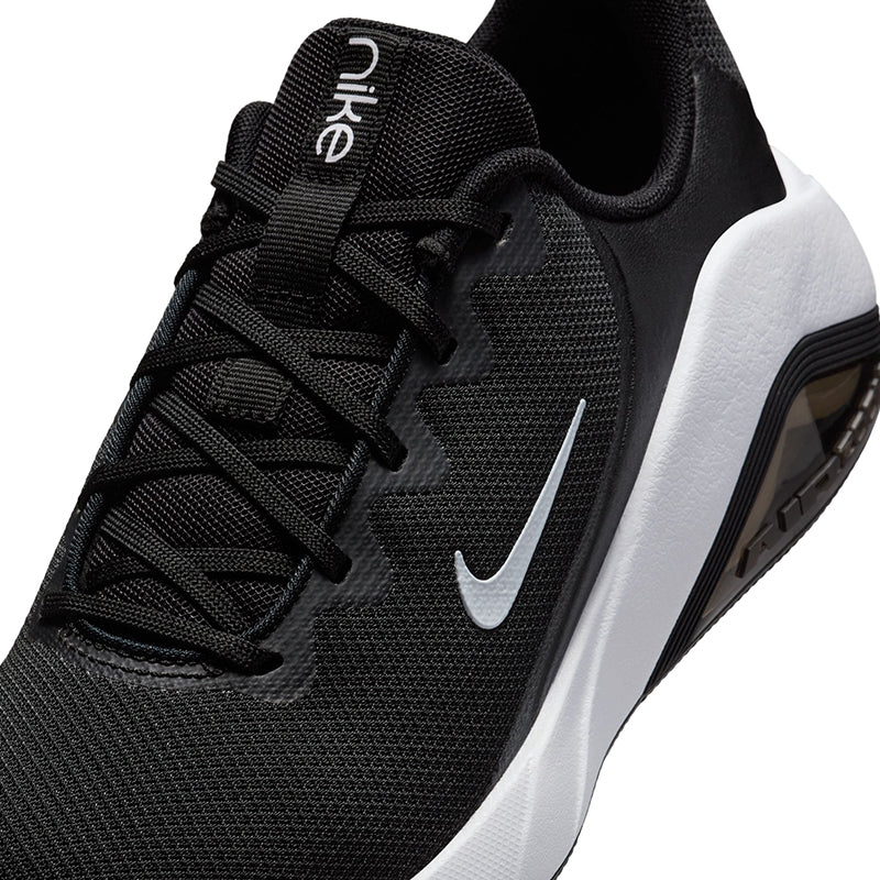 Nike Women's Bella 7