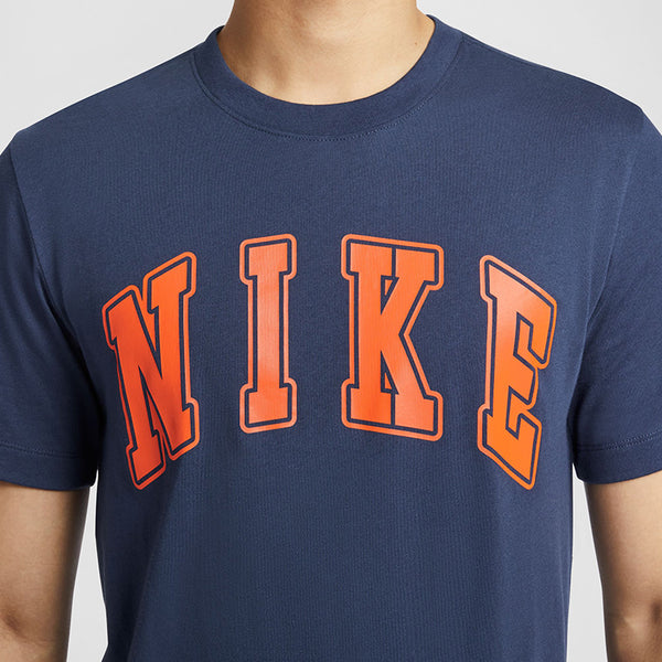 Nike Men's Sportswear Club T-Shirt