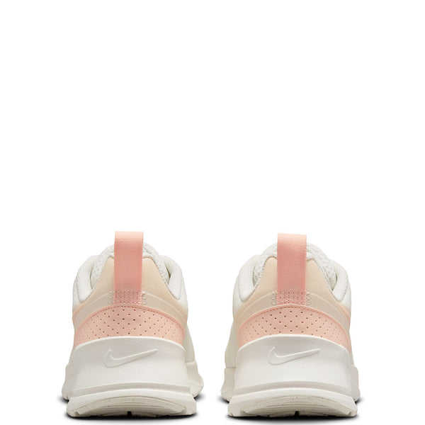 Nike Women's Air Max Nuaxis