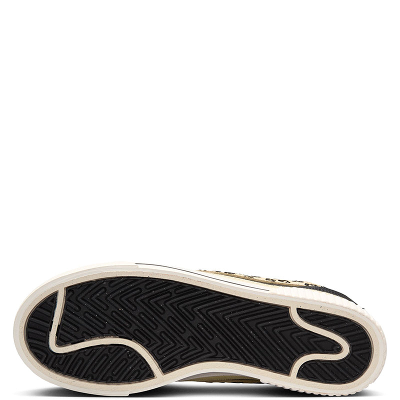 Nike Women's Court Legacy Lift